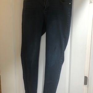 NYGARD stretch skinny jeans